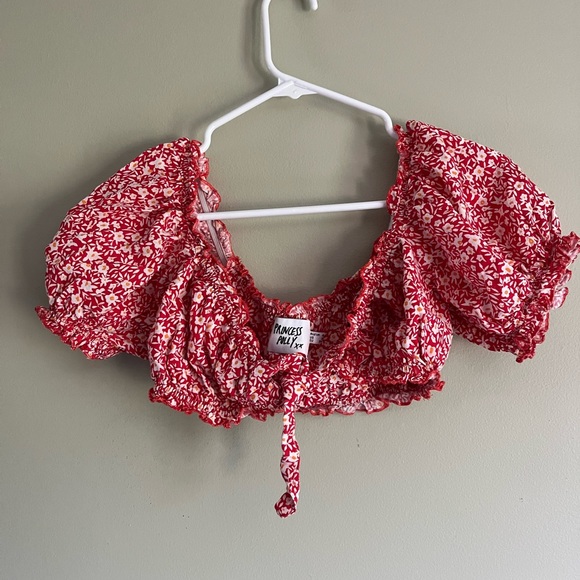 Princess Polly Tops - Princess Polly Red Floral Crop Top